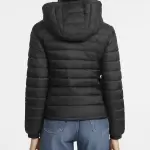 Guess - Jacheta pe negru