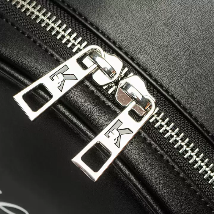 Karl Lagerfeld - Rucsac de piele ecologica cu imprimeu logo Hotel Karl